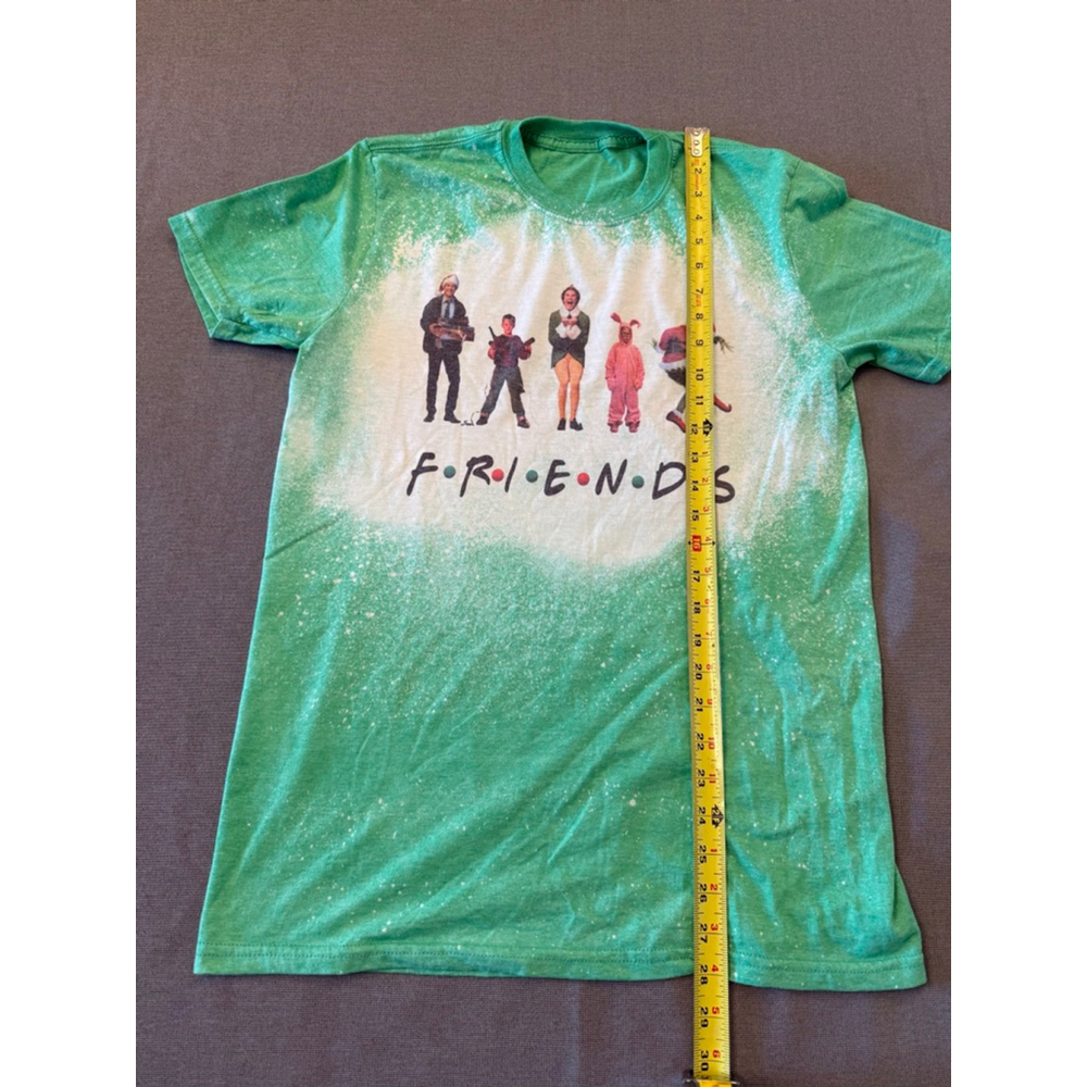 Christmas Tee Size M “Friends” Elf, Home Alone, Clark Griswold, Ralphie, Grinch - Picture 5 of 6